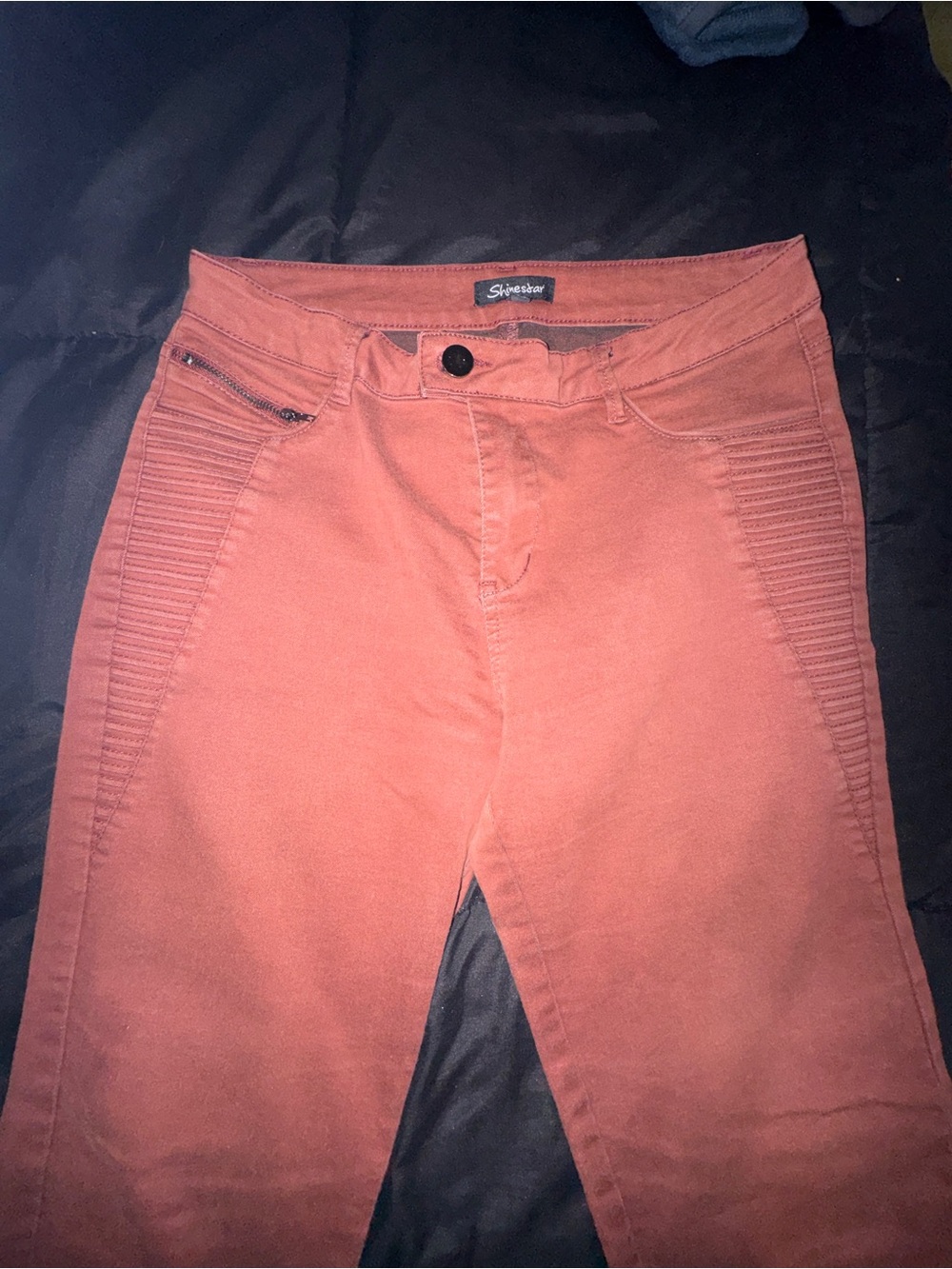 Shinestar Stretch Skinny Pants in Rust